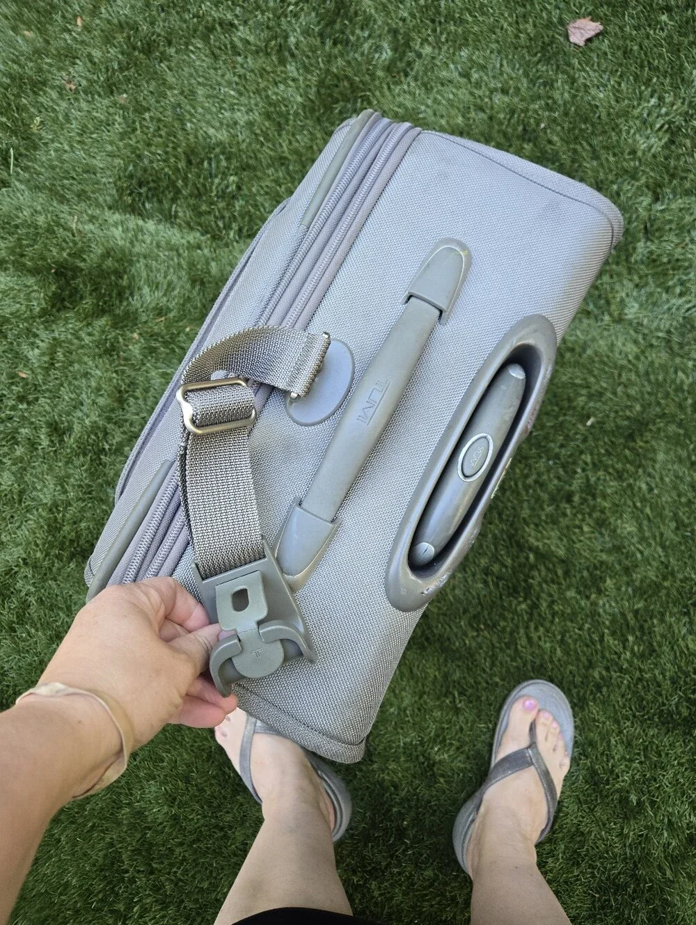 TUMI 22026S4 Silver 26